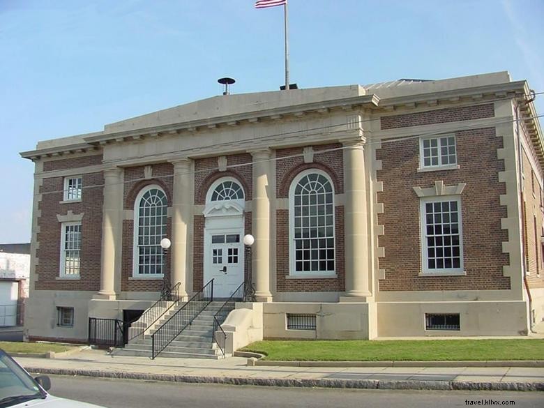 Explore Historic Downtown Dublin on an Engaging Walking Tour
