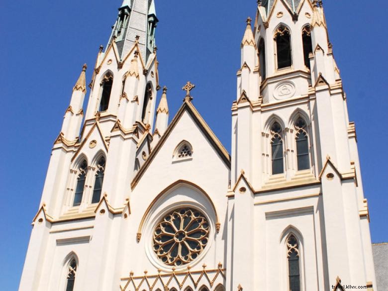 Explore Savannah with Dan’s Expert Walking Tours