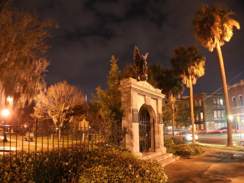 Explore Savannah’s Haunted Past: Guided Ghost & Cobblestone Tours