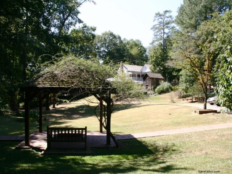 Explore Heritage: Museum & Park in Sandy Springs