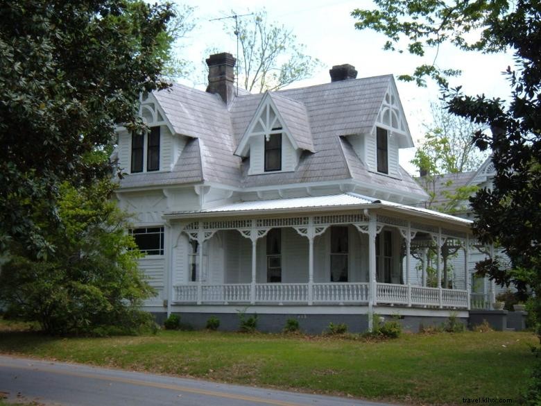 Explore Tallapoosa’s Historic Homes: Guided Driving & Walking Tour