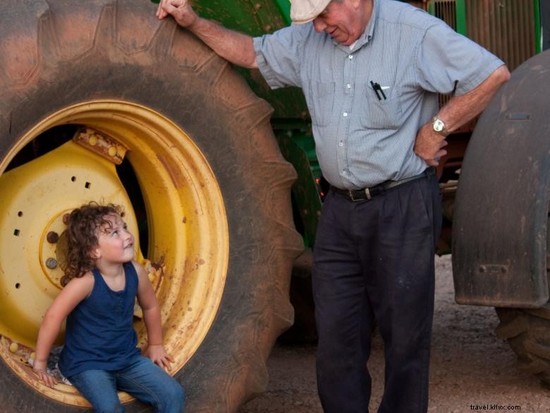 Jaemor Farms: Family-Run Fresh Produce & Homemade Jams