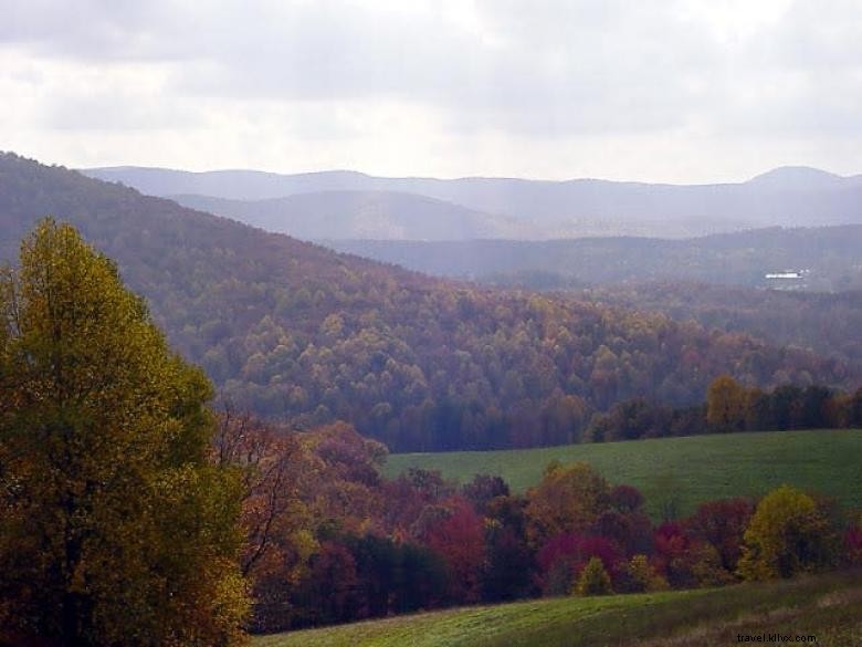 Hillcrest Orchards: Fresh Fruit & Family Fun