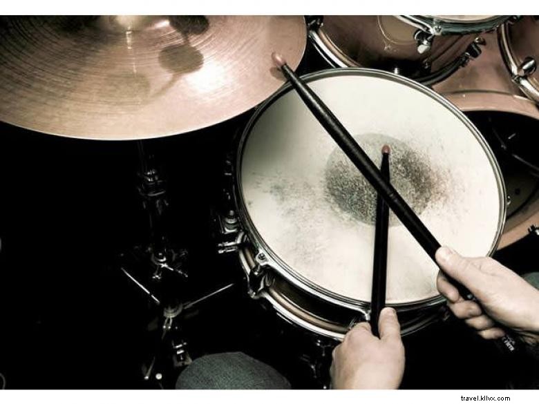 Northea s Hometown Rhythms: Exploring Local Musical Heritage