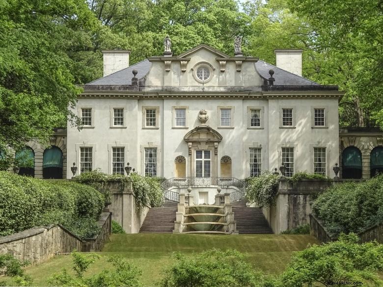 Explore Atlanta: Comprehensive City Roundabout Tour