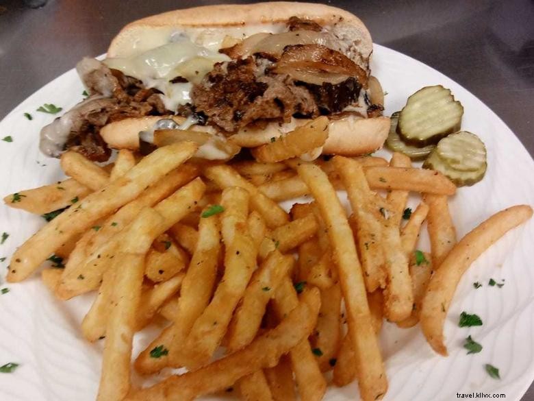 Moondance Bar & Grill – Classic American Dining & Live Music