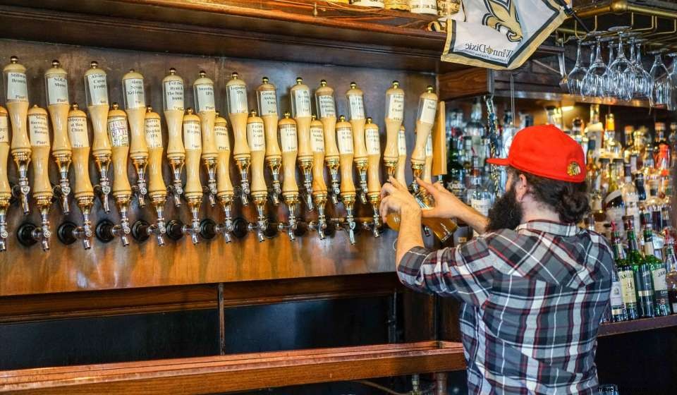 Explore New Orleans: Streetcar Cocktail Crawl on St. Charles Avenue