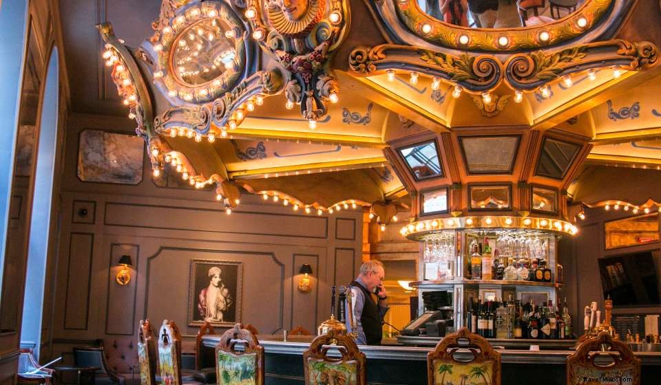 Top Hotel Bars in New Orleans: Craft Cocktails, Live Music & More