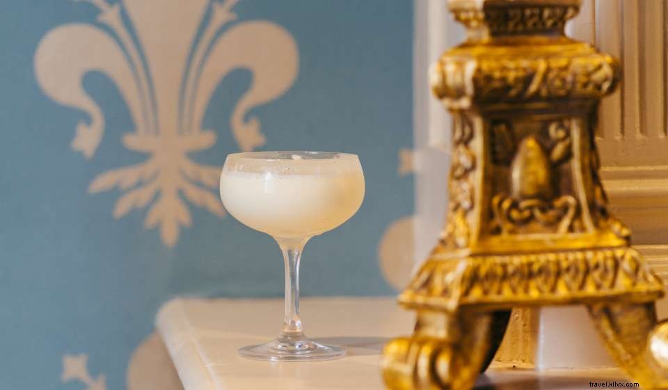 Explore New Orleans: Iconic Cocktails & Must-Visit Bars