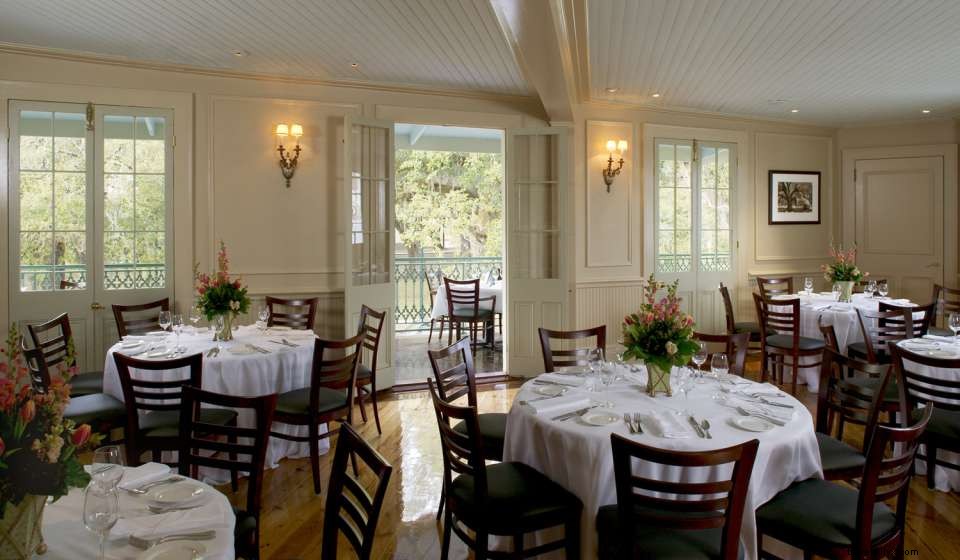 Top Group-Friendly Restaurants in New Orleans – Perfect for Large Parties