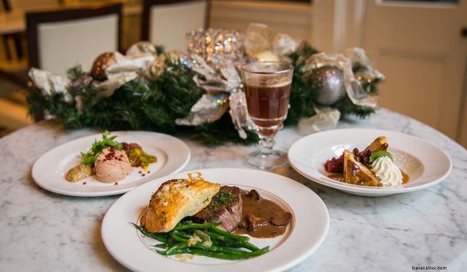 Discover the Tradition of Reveillon Dinners: A New Orleans Holiday Feast