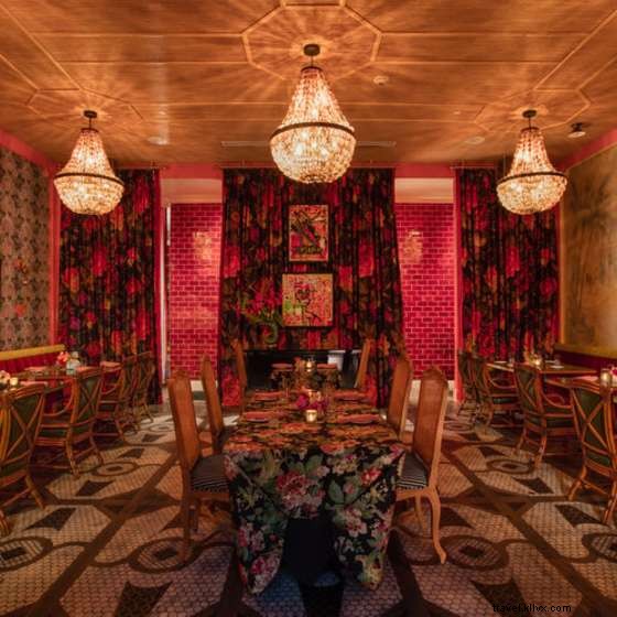 Top Restaurants Serving Mardi Gras Menus: Exclusive King Cake & Festive Dishes