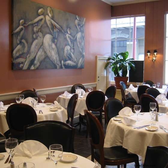 Top Restaurants Serving Mardi Gras Menus: Exclusive King Cake & Festive Dishes