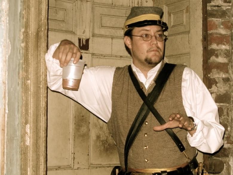 Savannah Haunted Pub Crawl & Cobblestone Tours – Guided Nightly Adventure