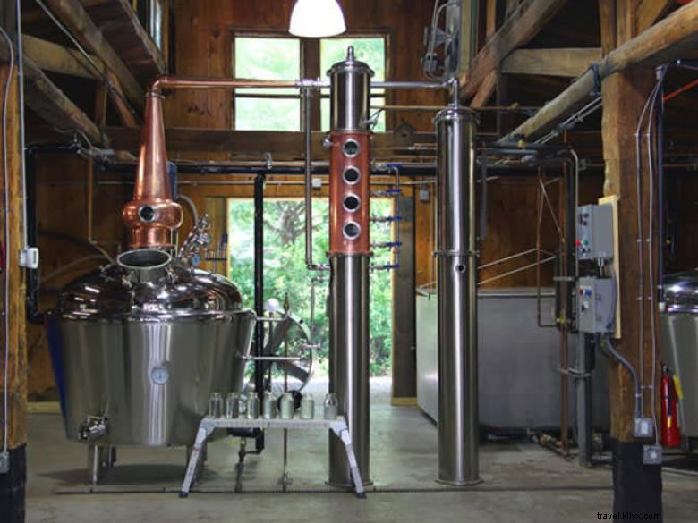 Lazy Guy Distillery – Crafting Award‑Winning Bourbon & Whiskey