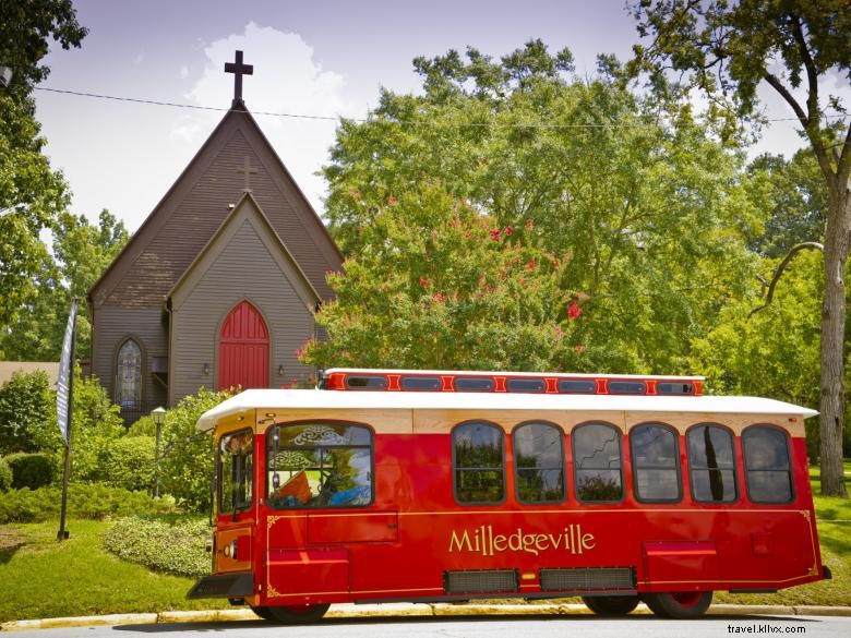 Historic Trolley Tours – Ride Through Rose Hill & St. Stephens