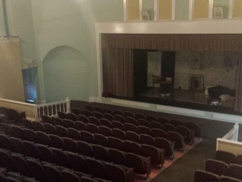 Explore the Commerce Cultural Center: Art, Exhibitions, and Community Events