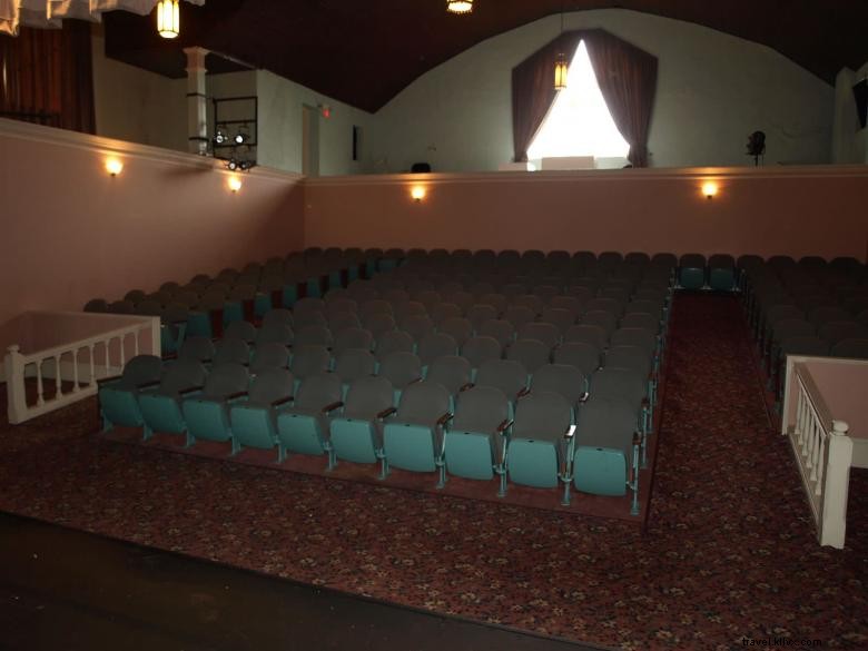 Explore the Commerce Cultural Center: Art, Exhibitions, and Community Events