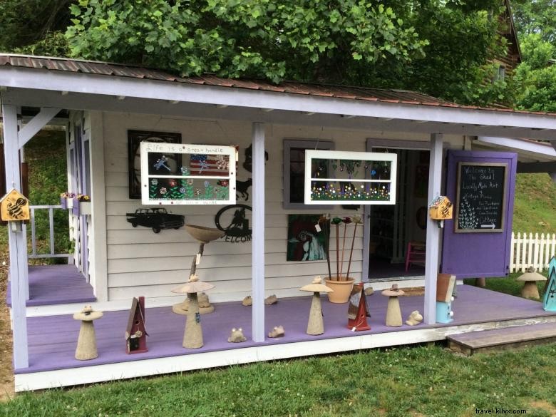 Discover Tranquil Beauty at The Lavender Cottage & Garden