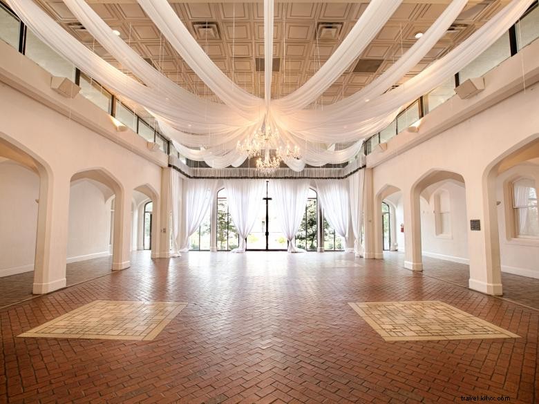 Callanwolde Fine Arts Center: Historic Mansion, Art Exhibits & Spring Concerts