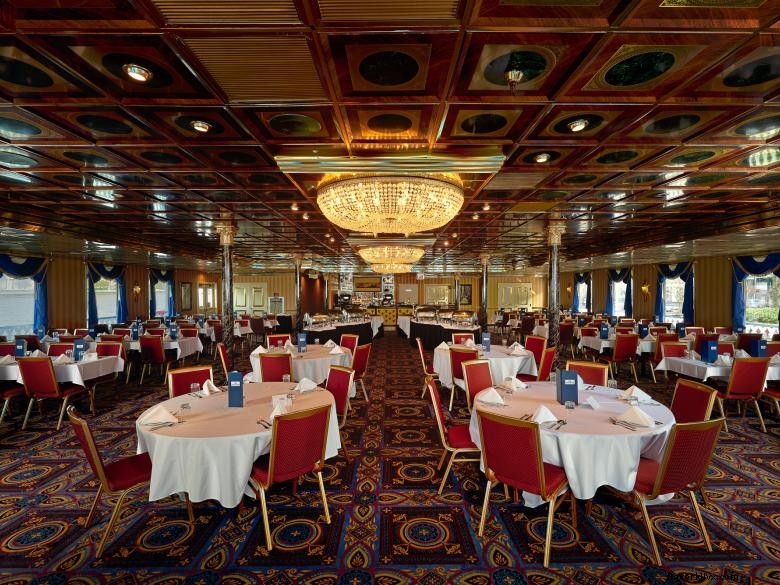 Explore Savannah Riverboat Cruises – Luxury Tours on Georgia’s Rivers