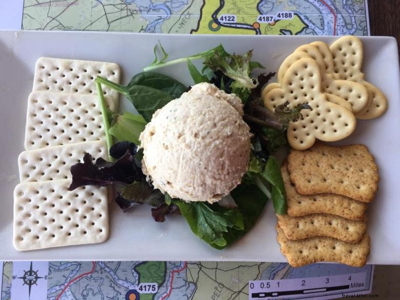 Fish Dock Bar & Grill: Fresh Seafood & Coastal Dining Experience