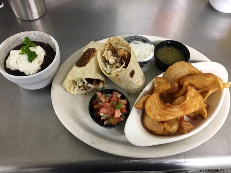 Fish Dock Bar & Grill: Fresh Seafood & Coastal Dining Experience