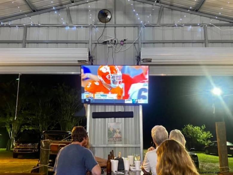 Keys North Market & Grill: Fresh Seafood & Southern Flavors