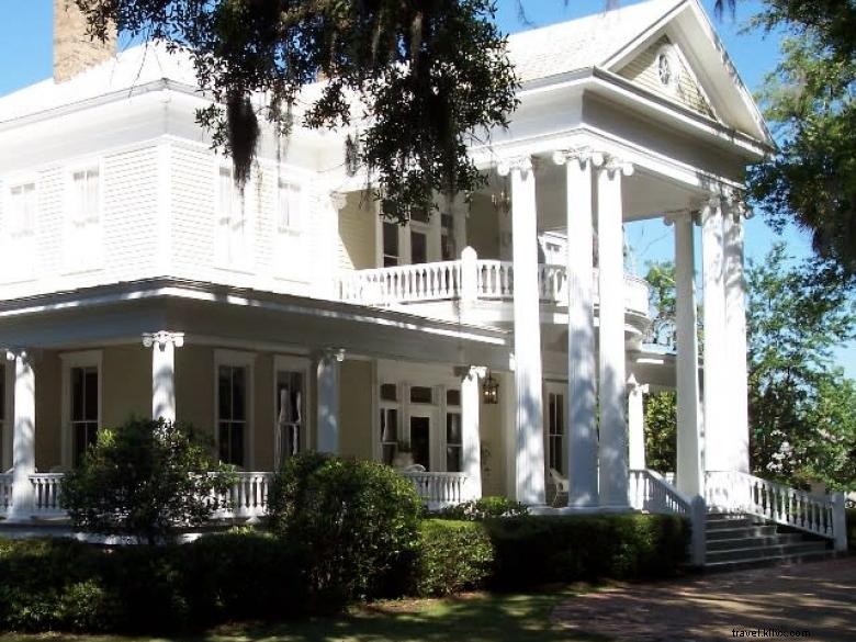 Explore Thomasville’s Historic Walking & Driving Tour: A Southern Architectural Journey