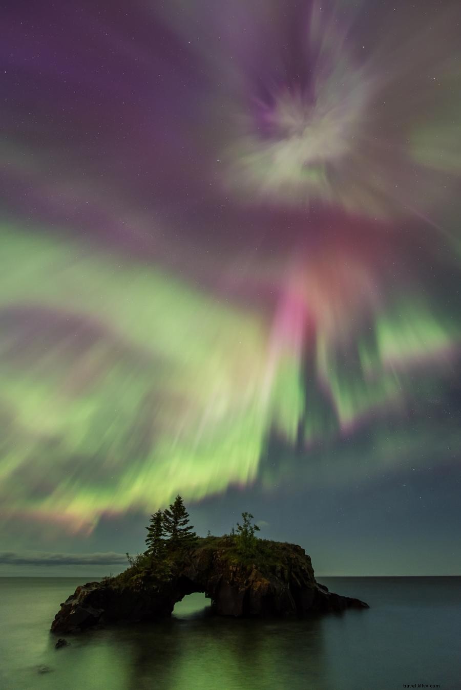 Experience the Northern Lights in Minnesota: The Ultimate Aurora Viewing Destination
