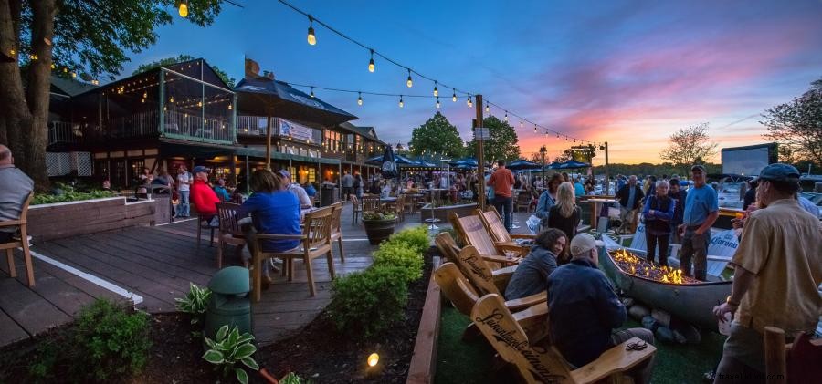 Best Lakeside Dining in Minnesota: Where to Eat by the Water
