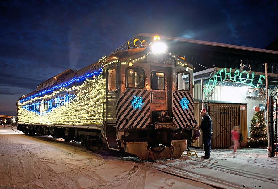 Duluth Illuminates the Holidays: Parades, Lights, and Winter Markets