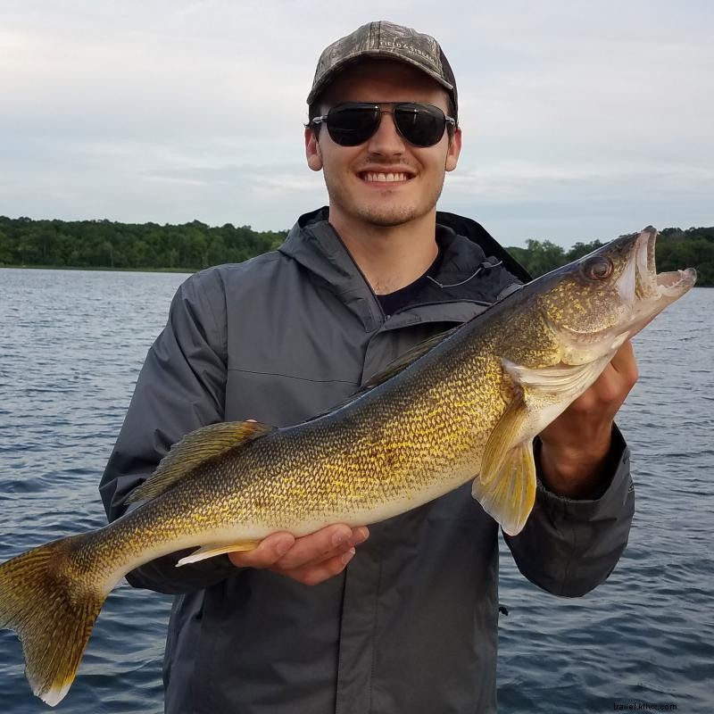 Catch Trophy‑Sized Fish This Fall: A Guide for Minnesota Anglers