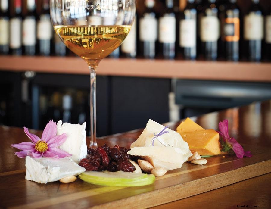 Explore Minnesota’s 6 Most Cozy & Charming Restaurants