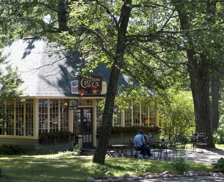 Top 10 Minnesota Sweet Spots: Best Candies, Cupcakes, Doughnuts & More