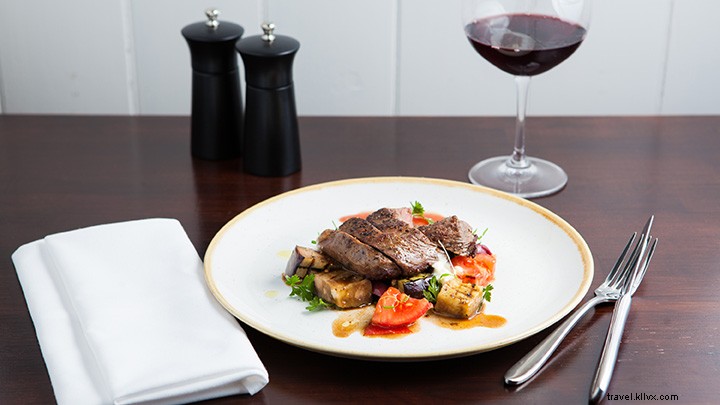 Discover Award‑Winning Dining in Kangaroo Point & Woolloongabba