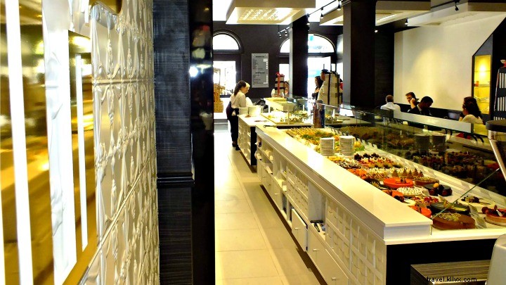 Discover Brisbane’s Premier French Restaurants & Bakeries