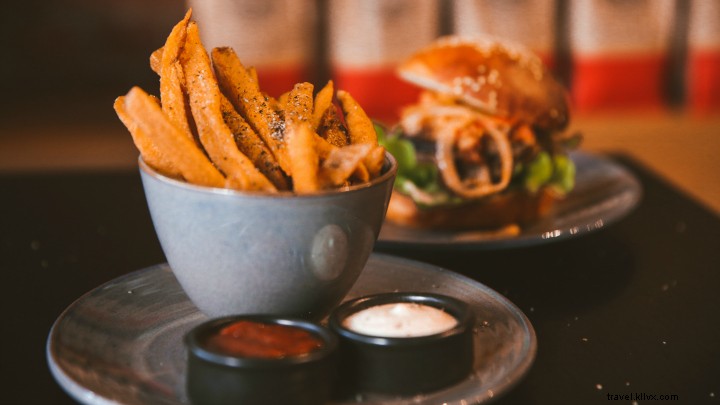 The Best Hot Chips in Brisbane – Must‑Try Flavors at Top Spots