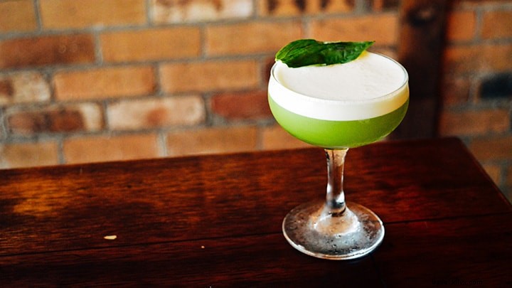 Discover Brisbane’s Top 31 Cocktail Bars – Join the Mixology Scene