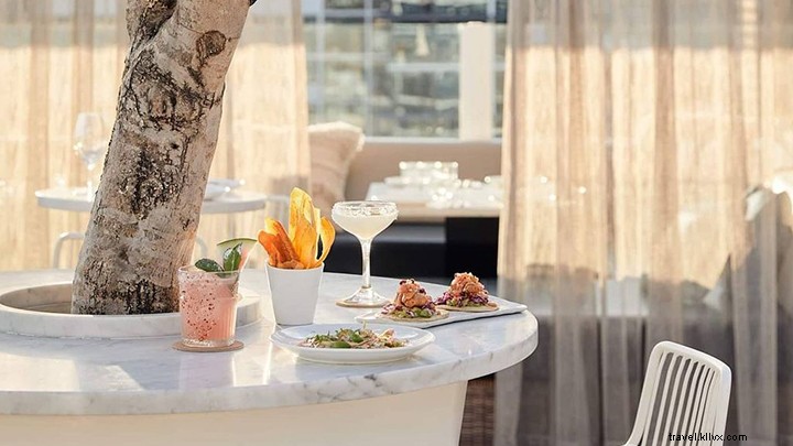 Brisbane’s Premier Rooftop Bars: Sunshine, Skyline, and Spectacular Sips