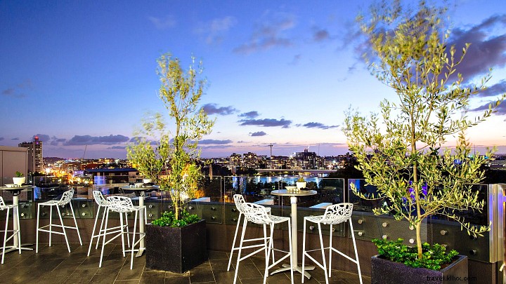 Brisbane’s Premier Rooftop Bars: Sunshine, Skyline, and Spectacular Sips
