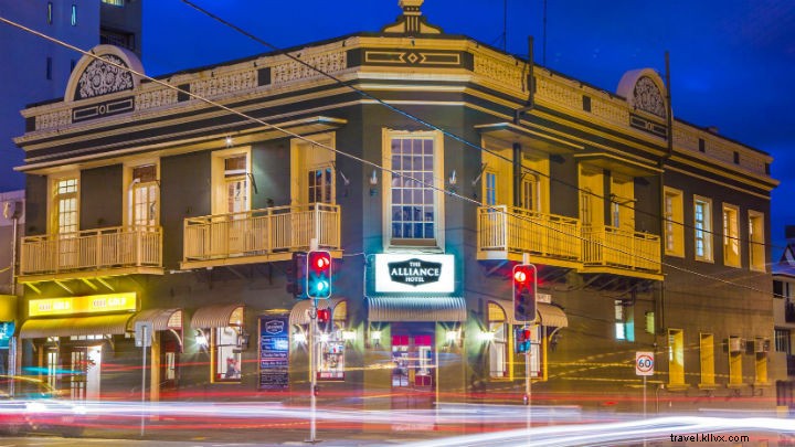 Brisbane’s Classic Pubs: A Guide to Iconic Drinking Spots