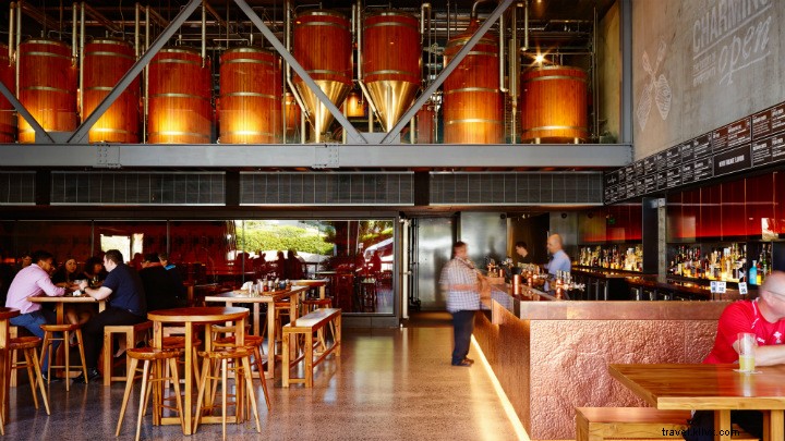 Top Dining Spots in South Bank: From Fine Dining to Quick Bites