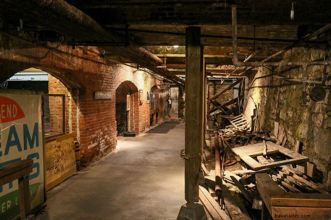 Explore Seattle’s Hidden Underground: A Fascinating History Tour