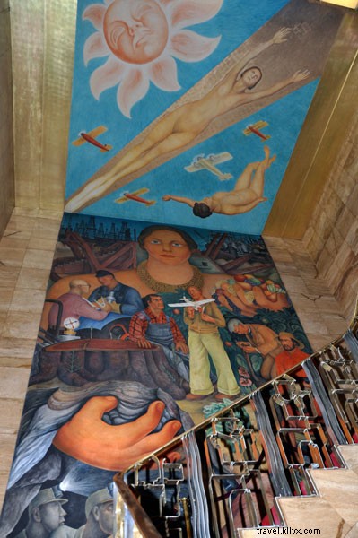 Explore San Francisco Murals: A Guided Tour Through an Artist s Perspective