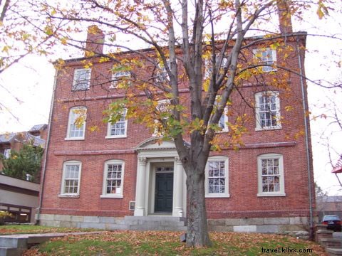 Haunted Places Unveiled: Fact or Fiction?