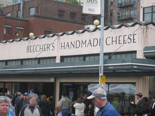 Family-Friendly Adventures in Seattle: Activities for Kids, Parents, and Teens