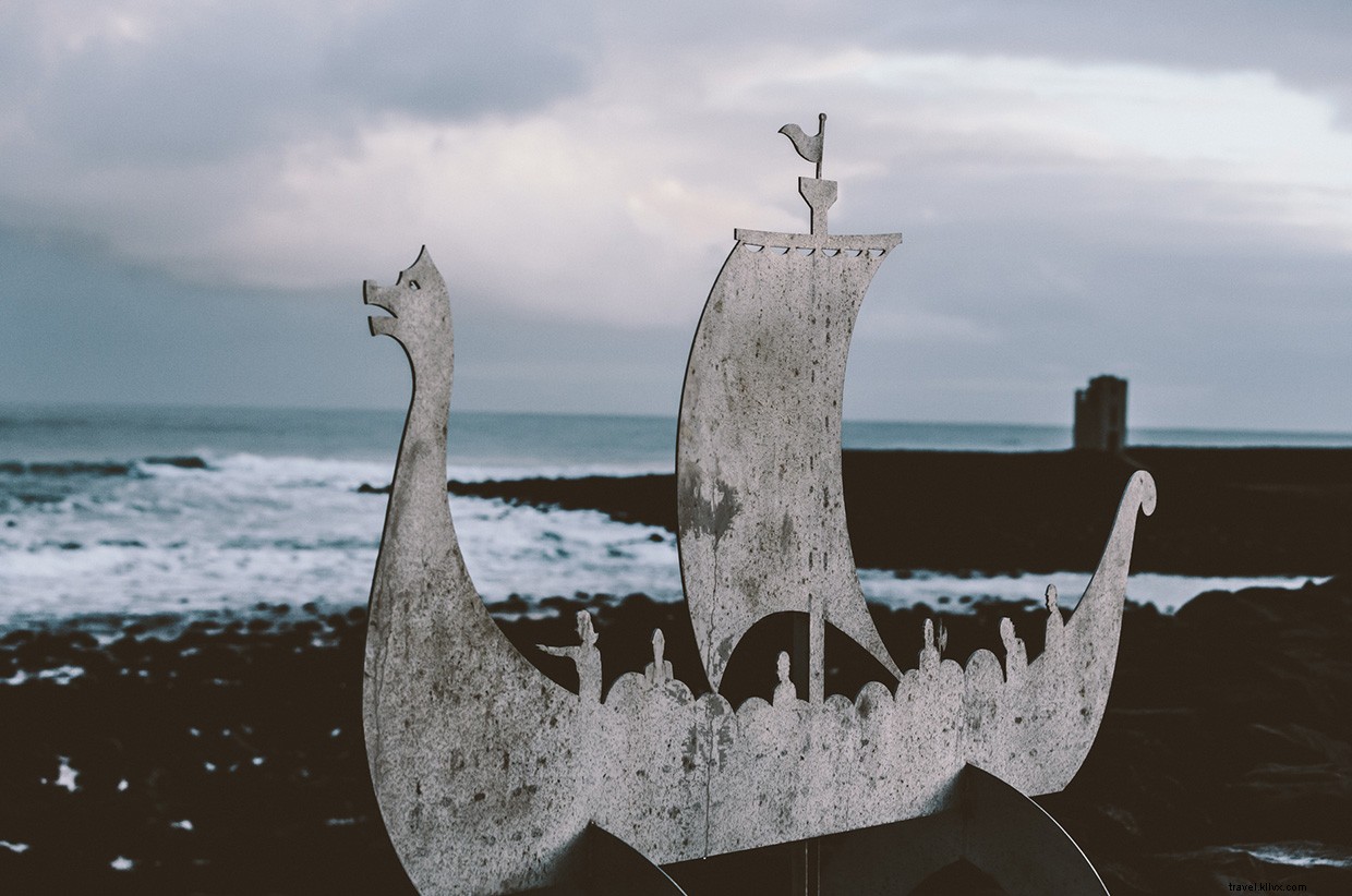 Samaya: Bridging Time and Connection