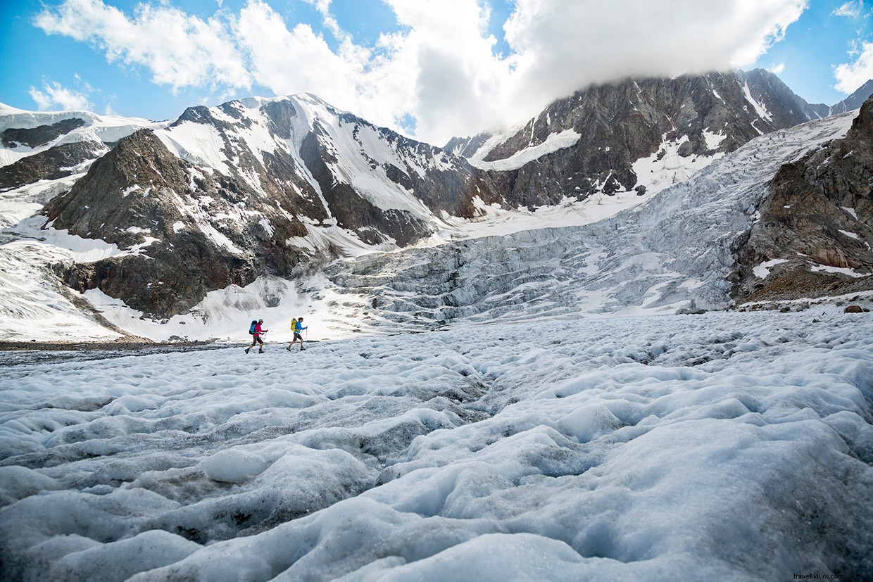 Morning Reflections at Hotel Rosenlaui: A Journey Through Alpine Views