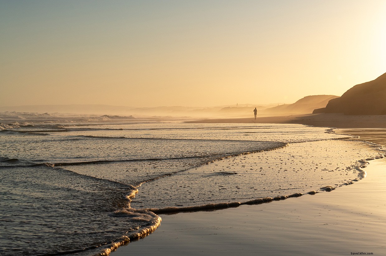 Nazaré: The Ultimate Big-Wave Surfing Destination